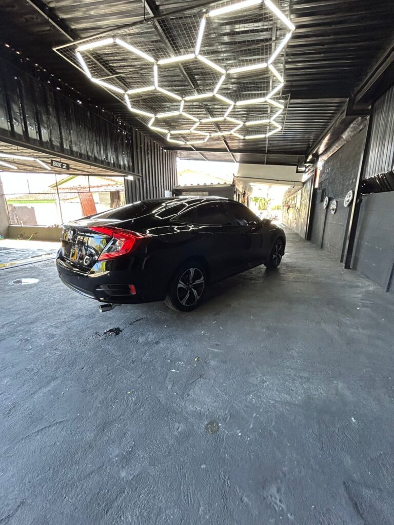 Proteção de pintura de veículo novo recém-saído da concessionária na i9 Detail Curitiba.